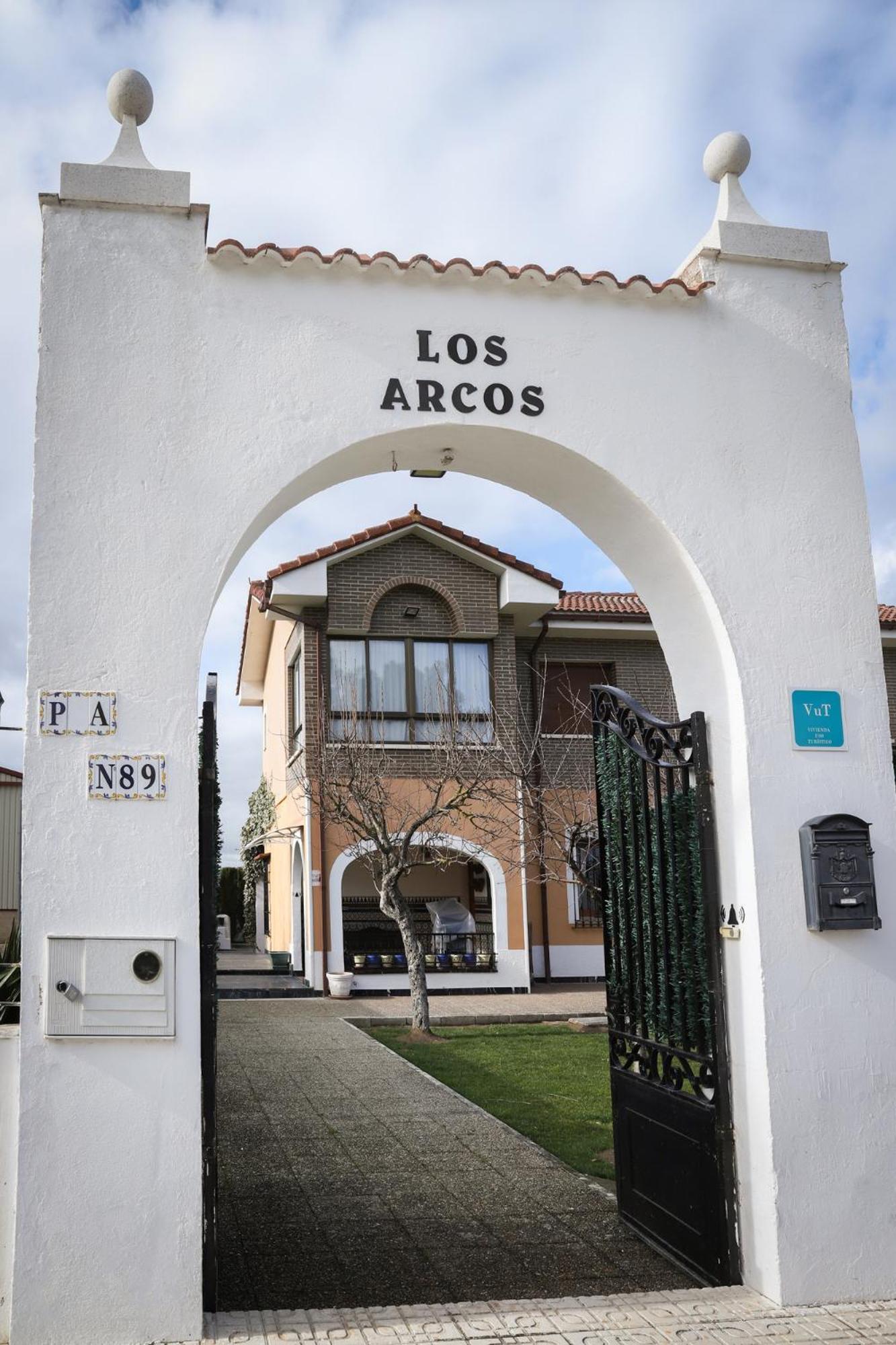 Casa Los Arcos Trespaderne ภายนอก รูปภาพ